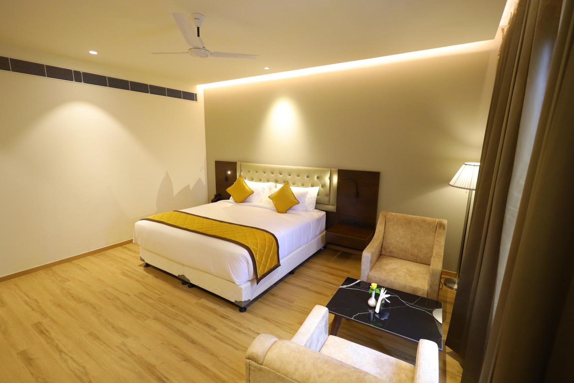 The Aurum Subrahmanya Exterior photo