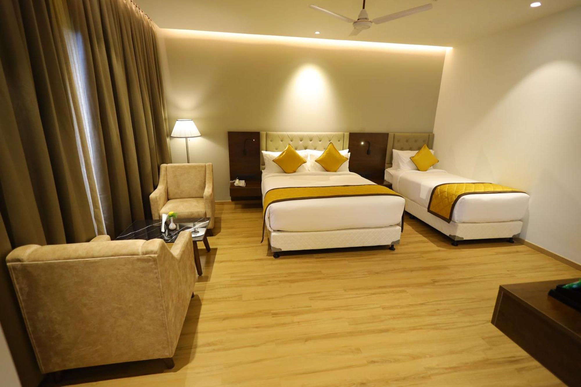 The Aurum Subrahmanya Exterior photo